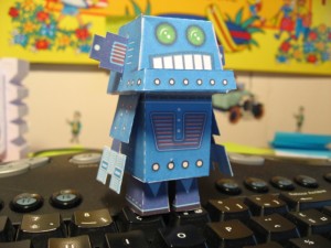 img_4317 Retro Robot papercraf